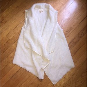 Hem & Thread S/M faux sweater vest